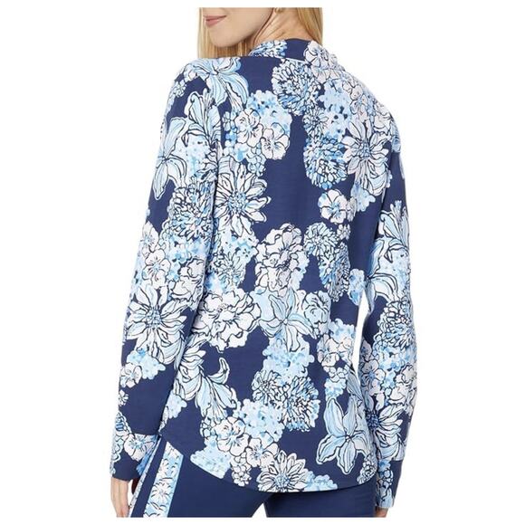 Lilly Pulitzer Size Small Farren 100% Silk Blue Floral Silk Blouse - Picture 3 of 9